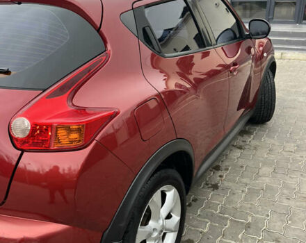 Красный Ниссан Жук, объемом двигателя 1.6 л и пробегом 199 тыс. км за 9800 $, фото 7 на Automoto.ua