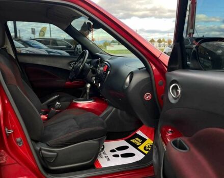 Красный Ниссан Жук, объемом двигателя 1.6 л и пробегом 209 тыс. км за 10900 $, фото 22 на Automoto.ua