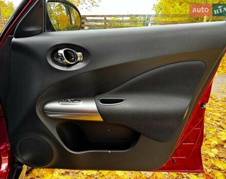 Красный Ниссан Жук, объемом двигателя 1.6 л и пробегом 131 тыс. км за 9990 $, фото 25 на Automoto.ua