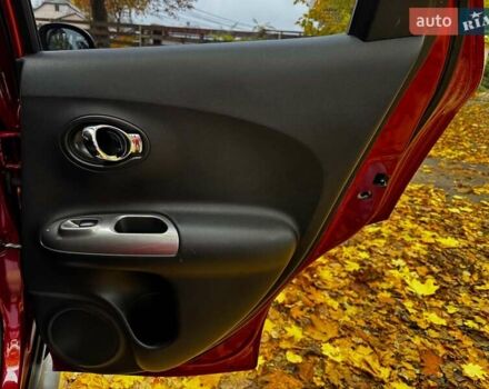 Красный Ниссан Жук, объемом двигателя 1.6 л и пробегом 131 тыс. км за 9990 $, фото 23 на Automoto.ua