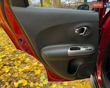 Красный Ниссан Жук, объемом двигателя 1.6 л и пробегом 131 тыс. км за 9990 $, фото 20 на Automoto.ua