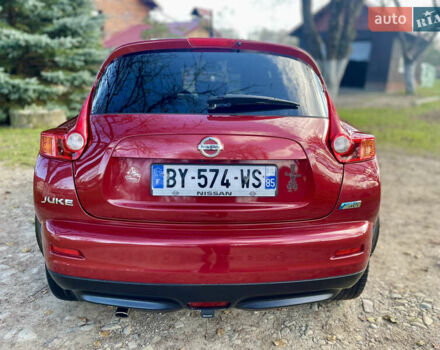 Красный Ниссан Жук, объемом двигателя 1.5 л и пробегом 197 тыс. км за 8950 $, фото 7 на Automoto.ua