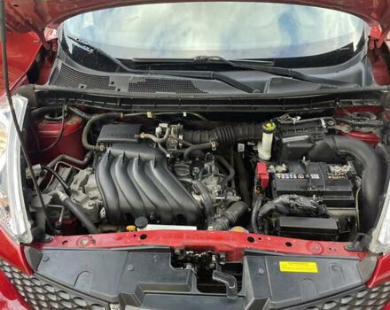 Красный Ниссан Жук, объемом двигателя 1.6 л и пробегом 98 тыс. км за 11500 $, фото 15 на Automoto.ua