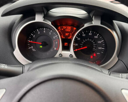 Червоний Ніссан Жук, об'ємом двигуна 1.6 л та пробігом 86 тис. км за 9999 $, фото 21 на Automoto.ua