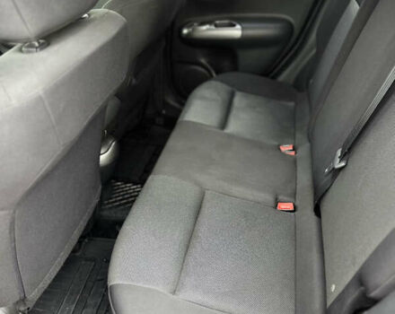 Красный Ниссан Жук, объемом двигателя 1.6 л и пробегом 130 тыс. км за 9999 $, фото 16 на Automoto.ua