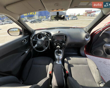 Красный Ниссан Жук, объемом двигателя 1.6 л и пробегом 81 тыс. км за 12500 $, фото 23 на Automoto.ua
