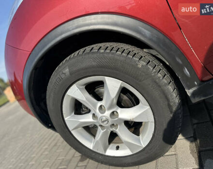 Красный Ниссан Жук, объемом двигателя 1.5 л и пробегом 239 тыс. км за 8600 $, фото 7 на Automoto.ua