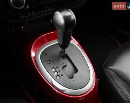 Красный Ниссан Жук, объемом двигателя 1.62 л и пробегом 154 тыс. км за 9900 $, фото 16 на Automoto.ua