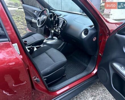 Червоний Ніссан Жук, об'ємом двигуна 1.6 л та пробігом 147 тис. км за 9999 $, фото 15 на Automoto.ua