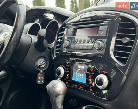 Червоний Ніссан Жук, об'ємом двигуна 1.6 л та пробігом 98 тис. км за 10999 $, фото 41 на Automoto.ua