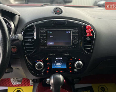 Красный Ниссан Жук, объемом двигателя 1.6 л и пробегом 209 тыс. км за 10900 $, фото 11 на Automoto.ua