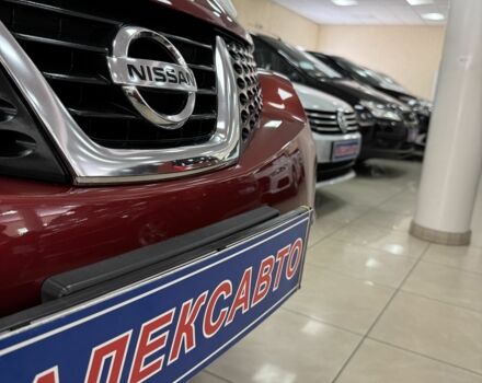 Красный Ниссан Жук, объемом двигателя 0 л и пробегом 73 тыс. км за 10800 $, фото 8 на Automoto.ua