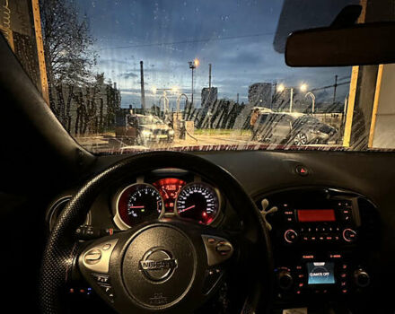 Красный Ниссан Жук, объемом двигателя 1.6 л и пробегом 181 тыс. км за 10499 $, фото 10 на Automoto.ua