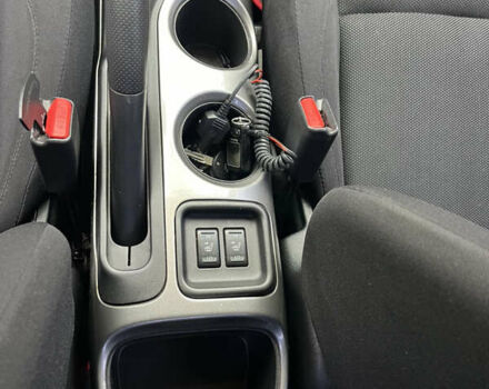 Красный Ниссан Жук, объемом двигателя 1.6 л и пробегом 199 тыс. км за 9800 $, фото 15 на Automoto.ua