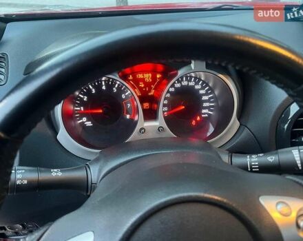 Червоний Ніссан Жук, об'ємом двигуна 1.6 л та пробігом 137 тис. км за 10800 $, фото 6 на Automoto.ua