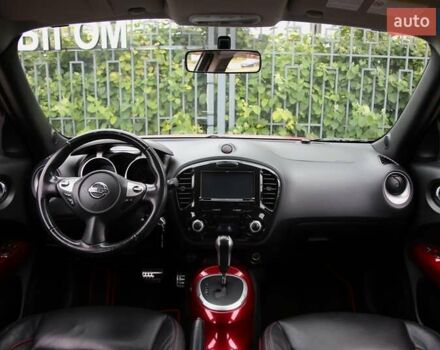 Красный Ниссан Жук, объемом двигателя 1.62 л и пробегом 154 тыс. км за 9900 $, фото 11 на Automoto.ua