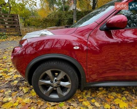Красный Ниссан Жук, объемом двигателя 1.6 л и пробегом 131 тыс. км за 9990 $, фото 8 на Automoto.ua