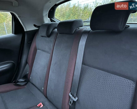 Красный Ниссан Жук, объемом двигателя 1.5 л и пробегом 239 тыс. км за 8600 $, фото 8 на Automoto.ua