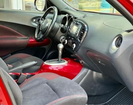 Красный Ниссан Жук, объемом двигателя 1.6 л и пробегом 123 тыс. км за 9000 $, фото 7 на Automoto.ua