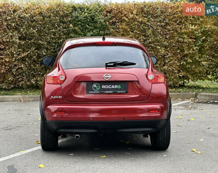 Красный Ниссан Жук, объемом двигателя 1.6 л и пробегом 130 тыс. км за 10500 $, фото 13 на Automoto.ua