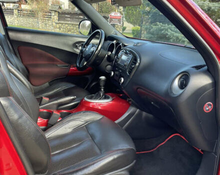 Красный Ниссан Жук, объемом двигателя 1.5 л и пробегом 197 тыс. км за 8950 $, фото 17 на Automoto.ua