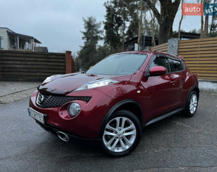 Червоний Ніссан Жук, об'ємом двигуна 1.6 л та пробігом 97 тис. км за 10750 $, фото 5 на Automoto.ua