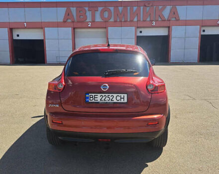 Красный Ниссан Жук, объемом двигателя 1.6 л и пробегом 162 тыс. км за 10400 $, фото 3 на Automoto.ua