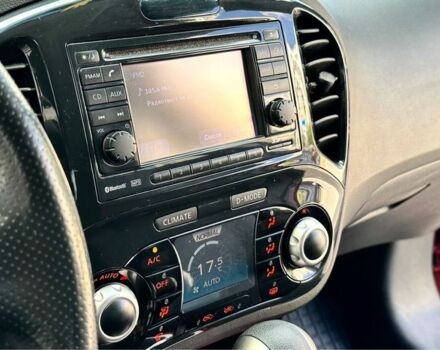 Красный Ниссан Жук, объемом двигателя 1.6 л и пробегом 123 тыс. км за 9000 $, фото 18 на Automoto.ua