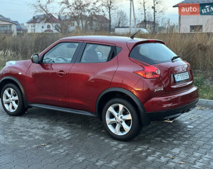 Красный Ниссан Жук, объемом двигателя 1.6 л и пробегом 96 тыс. км за 11200 $, фото 2 на Automoto.ua