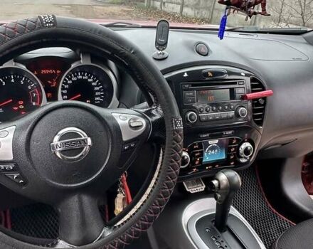 Красный Ниссан Жук, объемом двигателя 1.6 л и пробегом 214 тыс. км за 9000 $, фото 5 на Automoto.ua