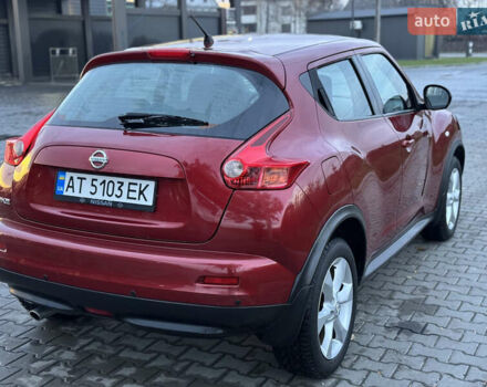 Красный Ниссан Жук, объемом двигателя 1.6 л и пробегом 96 тыс. км за 11200 $, фото 5 на Automoto.ua
