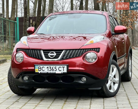 Червоний Ніссан Жук, об'ємом двигуна 1.6 л та пробігом 98 тис. км за 10999 $, фото 2 на Automoto.ua