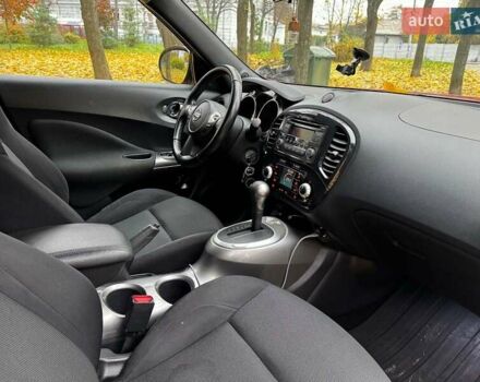 Красный Ниссан Жук, объемом двигателя 1.6 л и пробегом 131 тыс. км за 9990 $, фото 27 на Automoto.ua