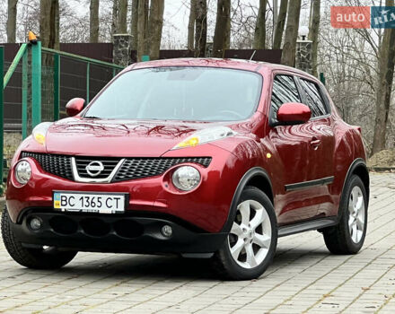 Червоний Ніссан Жук, об'ємом двигуна 1.6 л та пробігом 98 тис. км за 10999 $, фото 5 на Automoto.ua