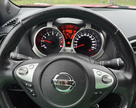 Червоний Ніссан Жук, об'ємом двигуна 1.6 л та пробігом 166 тис. км за 9600 $, фото 11 на Automoto.ua