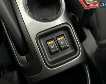 Красный Ниссан Жук, объемом двигателя 1.6 л и пробегом 130 тыс. км за 10500 $, фото 34 на Automoto.ua