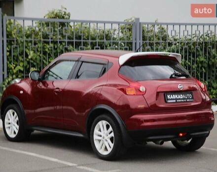 Красный Ниссан Жук, объемом двигателя 1.62 л и пробегом 154 тыс. км за 9900 $, фото 5 на Automoto.ua