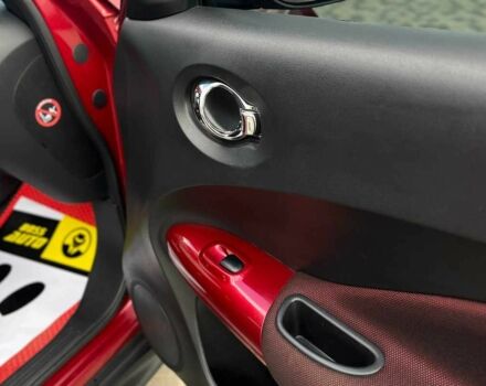 Красный Ниссан Жук, объемом двигателя 1.6 л и пробегом 209 тыс. км за 10900 $, фото 21 на Automoto.ua