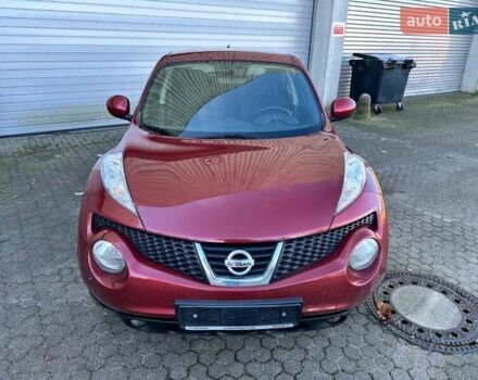 Красный Ниссан Жук, объемом двигателя 1.5 л и пробегом 155 тыс. км за 9800 $, фото 7 на Automoto.ua
