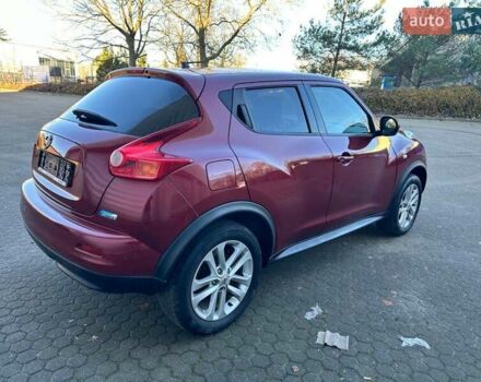 Красный Ниссан Жук, объемом двигателя 1.5 л и пробегом 155 тыс. км за 9800 $, фото 6 на Automoto.ua