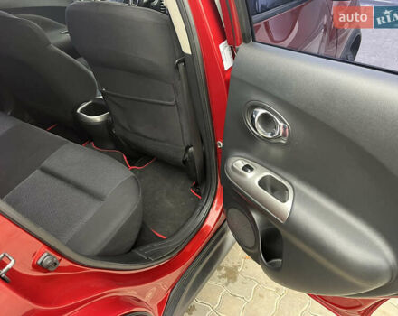 Красный Ниссан Жук, объемом двигателя 1.6 л и пробегом 199 тыс. км за 9800 $, фото 13 на Automoto.ua
