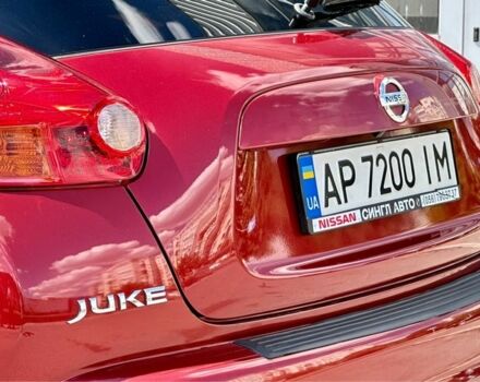 Красный Ниссан Жук, объемом двигателя 1.6 л и пробегом 123 тыс. км за 9000 $, фото 5 на Automoto.ua