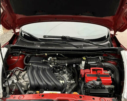 Красный Ниссан Жук, объемом двигателя 1.6 л и пробегом 93 тыс. км за 11000 $, фото 12 на Automoto.ua