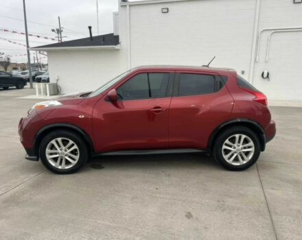 Червоний Ніссан Жук, об'ємом двигуна 1.6 л та пробігом 80 тис. км за 12600 $, фото 7 на Automoto.ua