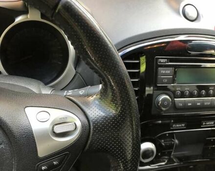 Красный Ниссан Жук, объемом двигателя 1.6 л и пробегом 131 тыс. км за 12600 $, фото 27 на Automoto.ua