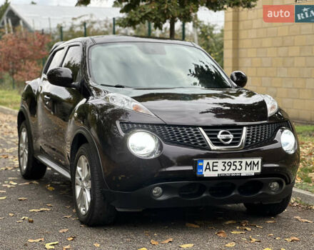Ниссан Жук 2013 в Днепре (Днепропетровске) на Automoto.ua Красный Ниссан Жук, объемом двигателя 1.6 л и пробегом 116 тыс. км за 12000 $, фото 4 на Automoto.ua