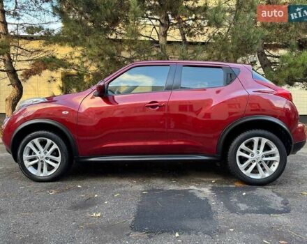 Красный Ниссан Жук, объемом двигателя 1.6 л и пробегом 170 тыс. км за 10300 $, фото 17 на Automoto.ua