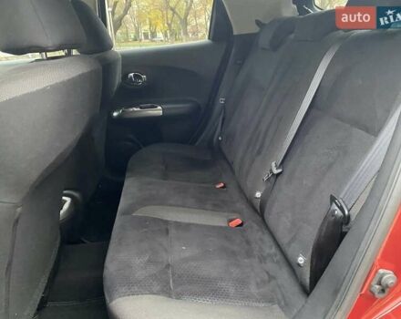 Красный Ниссан Жук, объемом двигателя 1.6 л и пробегом 56 тыс. км за 12200 $, фото 22 на Automoto.ua