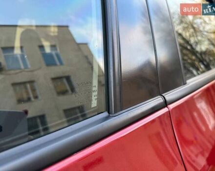 Красный Ниссан Жук, объемом двигателя 1.6 л и пробегом 170 тыс. км за 10300 $, фото 31 на Automoto.ua