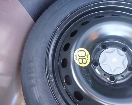 Червоний Ніссан Жук, об'ємом двигуна 1.62 л та пробігом 37 тис. км за 14000 $, фото 8 на Automoto.ua